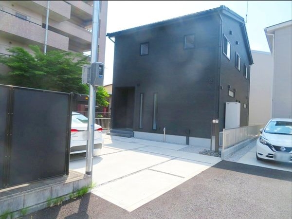 草津市青地町 中古一戸建て