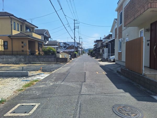 栗東市中沢３丁目　新築一戸建て　２号棟