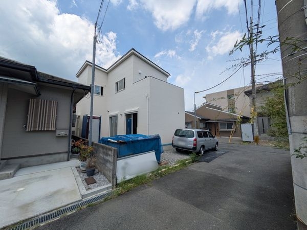草津市上笠２丁目　新築一戸建て