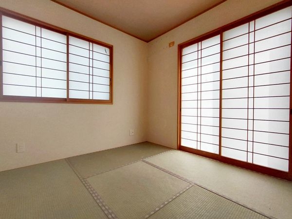 大津市仰木の里７丁目の中古一戸建て