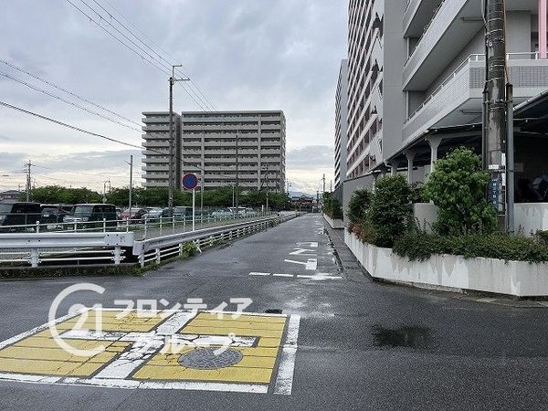 グレーシィ栗東オーブ　中古マンション