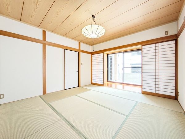 草津市西渋川２丁目の中古一戸建て