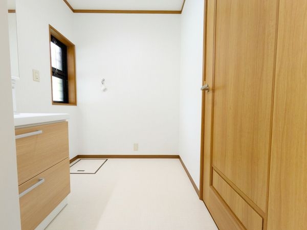 草津市西渋川２丁目の中古一戸建て