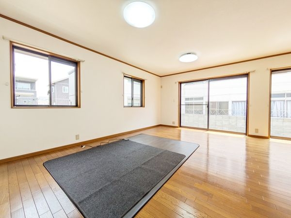 草津市西渋川２丁目の中古一戸建て