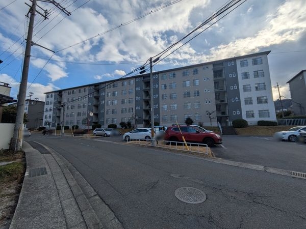 膳所ハイツ９号棟　中古マンション