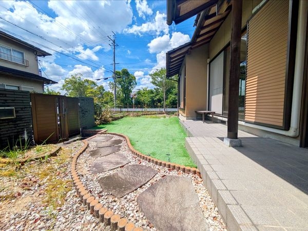 大津市里６丁目の中古一戸建て