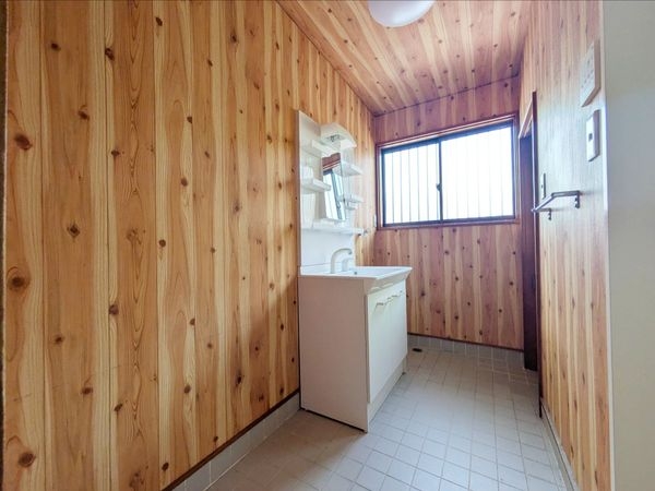 大津市里６丁目の中古一戸建て