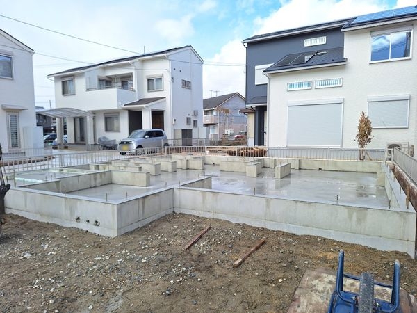 草津市西草津１丁目　新築一戸建て　２期　１０号地