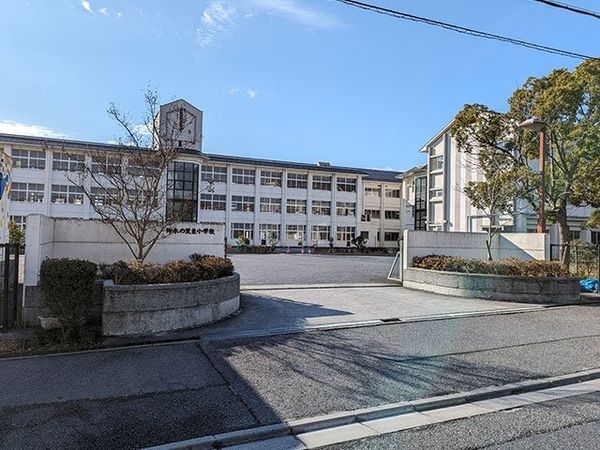 大津市仰木の里東６丁目の中古一戸建て(大津市立仰木の里東小学校)