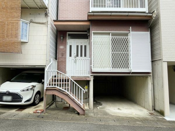 京都市山科区勧修寺西栗栖野町の中古一戸建て