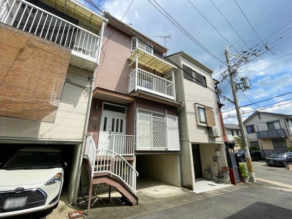 京都市山科区勧修寺西栗栖野町の中古一戸建て