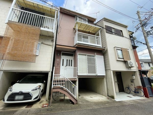 京都市山科区勧修寺西栗栖野町の中古一戸建て
