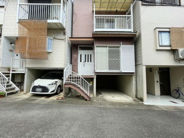 京都市山科区勧修寺西栗栖野町の中古一戸建て