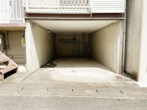 京都市山科区勧修寺西栗栖野町　中古一戸建て