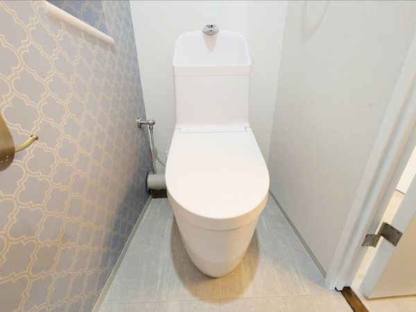 シャルマンコーポレイクシティ瀬田　天然木フルリノベーション…