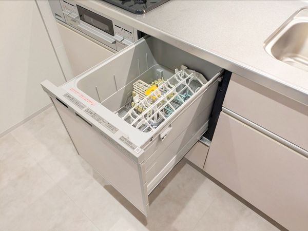 シャルマンコーポレイクシティ瀬田　天然木フルリノベーション…
