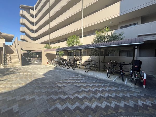 シャルマンコーポレイクシティ瀬田　天然木フルリノベーション…