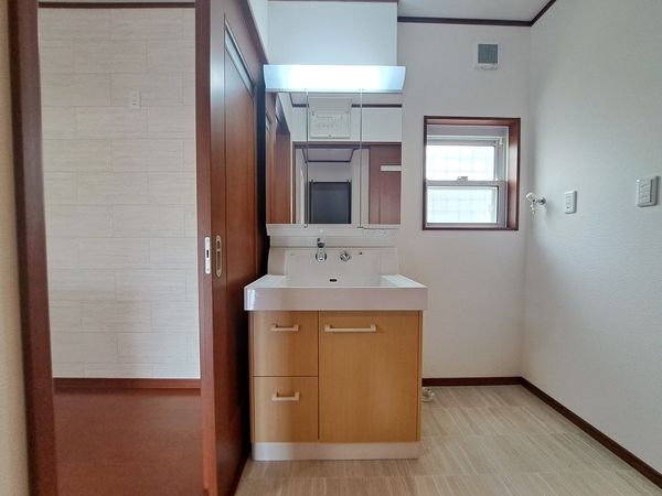 大津市石居１丁目の中古一戸建て