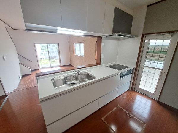大津市石居１丁目の中古一戸建て