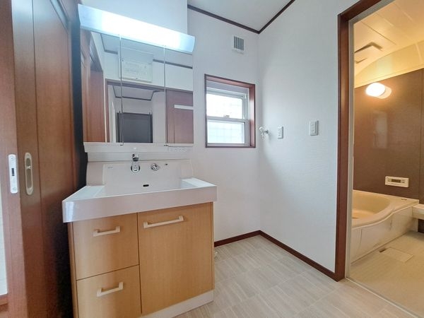 大津市石居１丁目の中古一戸建て