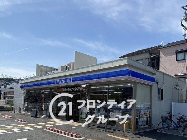 京都市山科区川田西浦町　新築一戸建て　１期　１号棟(ローソン国道西野店)
