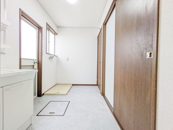 守山市古高町の中古一戸建て
