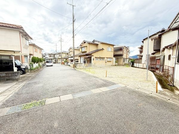 大津市里５丁目　新築一戸建て　１期　全１区画