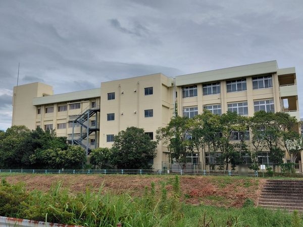 フローラル亀岡河原町マンション　中古マンション(亀岡市立城西小学校)