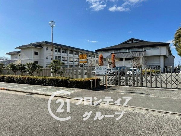 京都市山科区勧修寺瀬戸河原町の中古一戸建て(京都市立小野小学校)