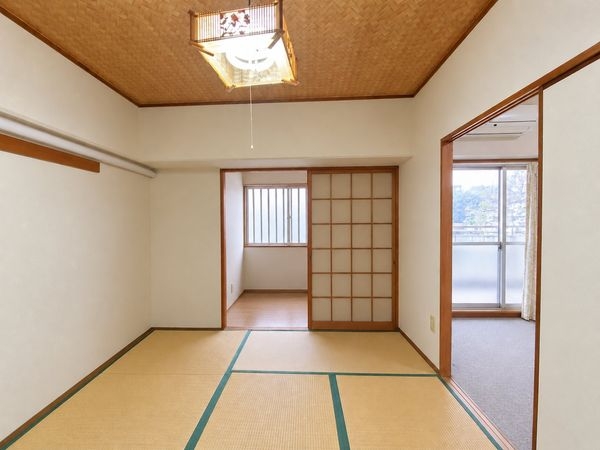 エバーグリーン鳰の浜　中古マンション