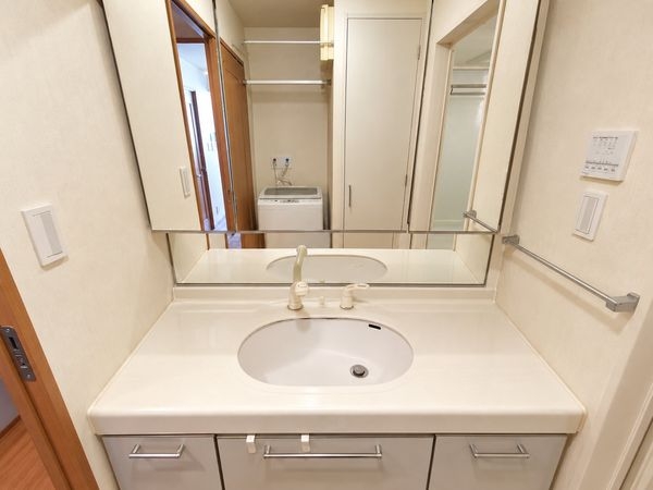 アメニティ南草津７　中古マンション