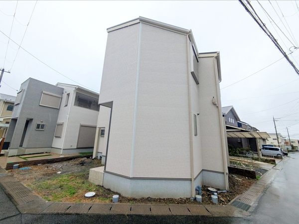 大津市下阪本２丁目　新築一戸建て　１期　６－２号棟