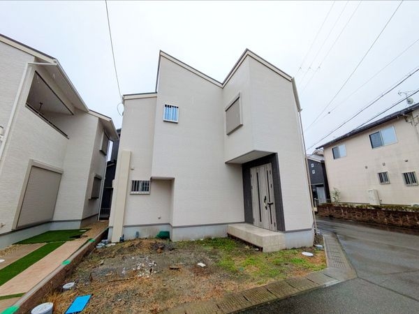 大津市下阪本２丁目　新築一戸建て　１期　６－２号棟
