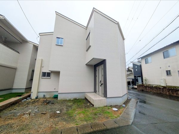 大津市下阪本２丁目　新築一戸建て　１期　６－２号棟
