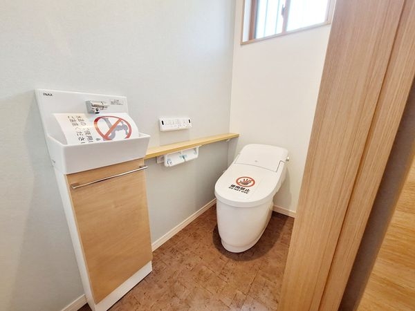 栗東市川辺　新築一戸建て　１期　３号棟