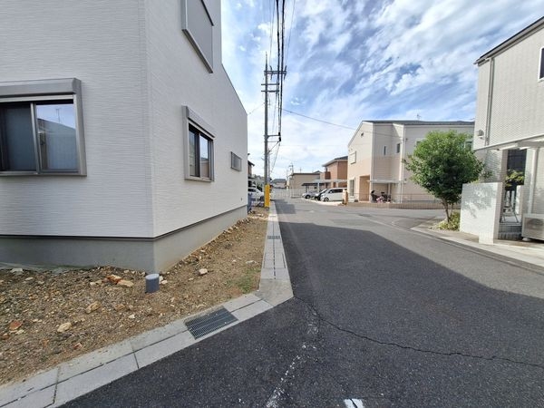 栗東市川辺　新築一戸建て　１期　３号棟