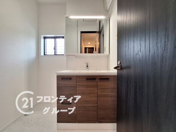 大津市下阪本２丁目の中古一戸建て