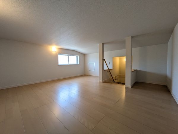 大津市月輪３丁目　新築一戸建て　２期　１号棟