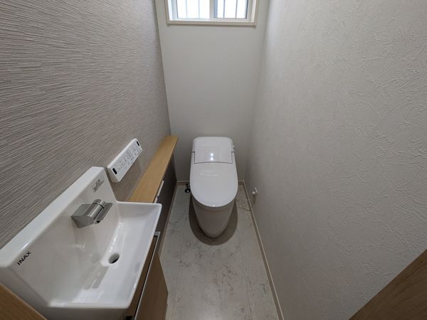 大津市月輪３丁目　新築一戸建て　２期　１号棟