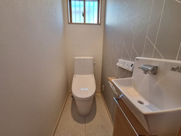 大津市蓮池町　新築一戸建て　６号棟