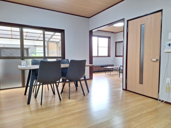 草津市新浜町　中古一戸建て