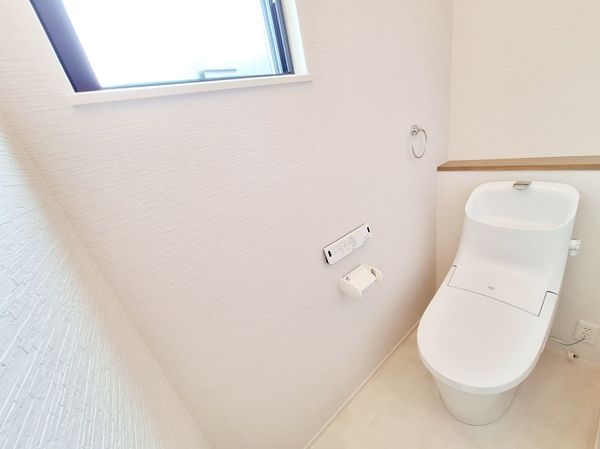 草津市西渋川２丁目の中古一戸建て