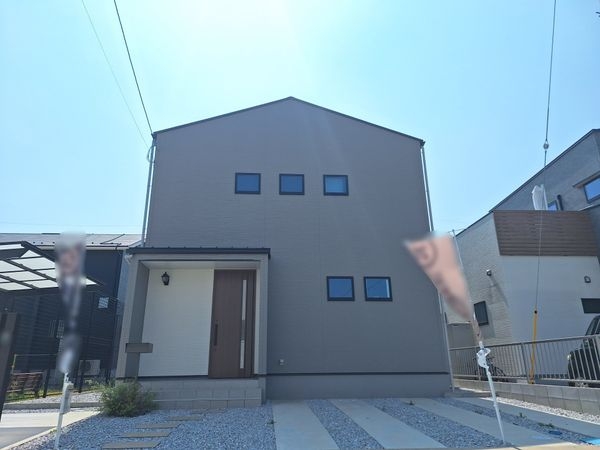 草津市西渋川２丁目　中古一戸建て