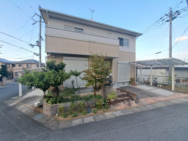 栗東市岡の中古一戸建て
