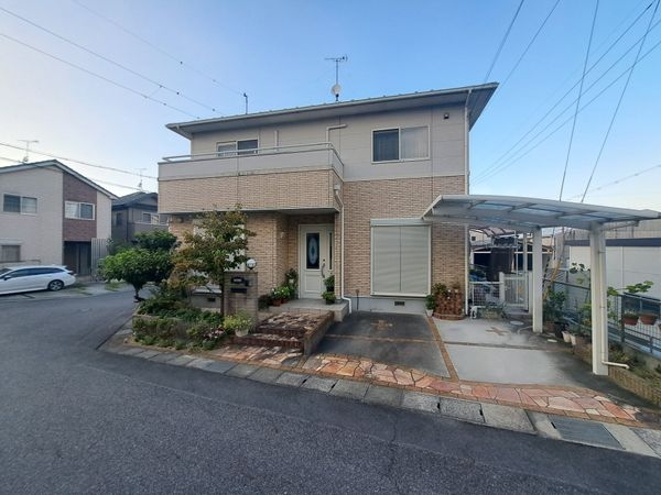 栗東市岡の中古一戸建て