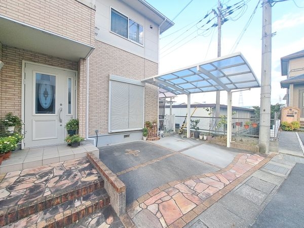 栗東市岡の中古一戸建て