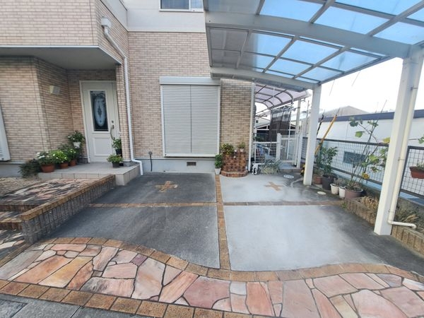 栗東市岡の中古一戸建て