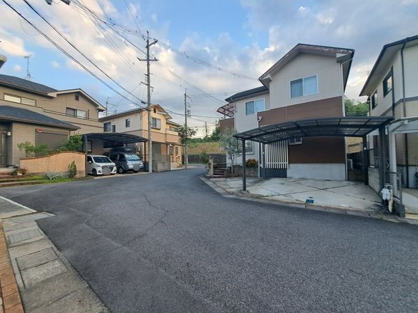 栗東市岡の中古一戸建て