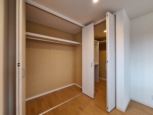 守山市川田町の中古一戸建て