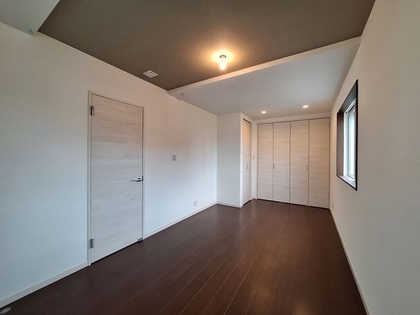 守山市川田町の中古一戸建て